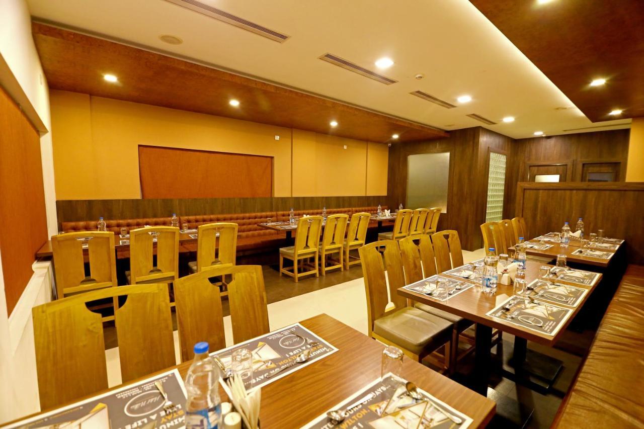 Hotel Wilton Sultan Bathery Εξωτερικό φωτογραφία