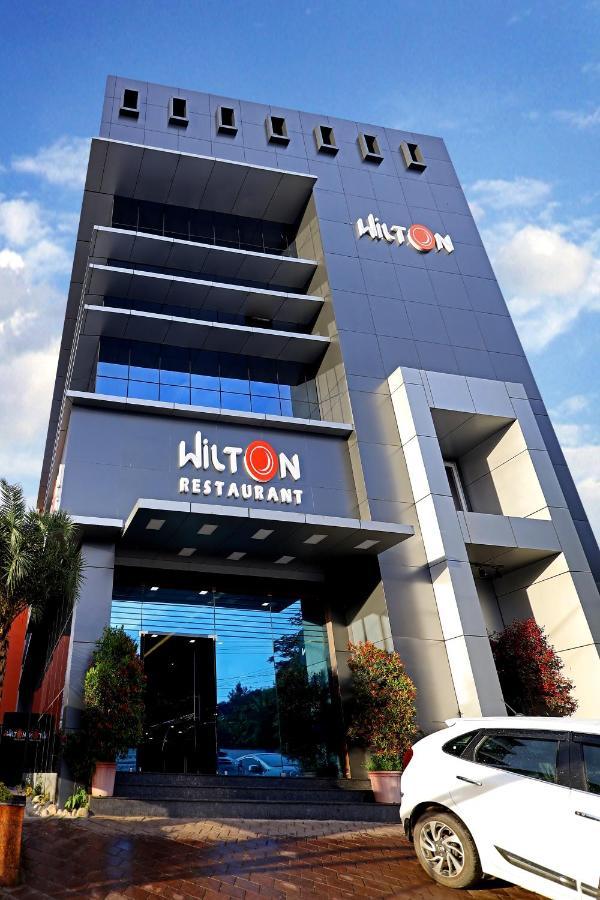 Hotel Wilton Sultan Bathery Εξωτερικό φωτογραφία